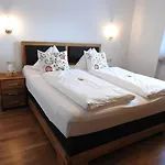 Tauerngloeckl Hotell