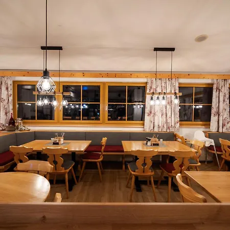 Tauerngloeckl Hotel