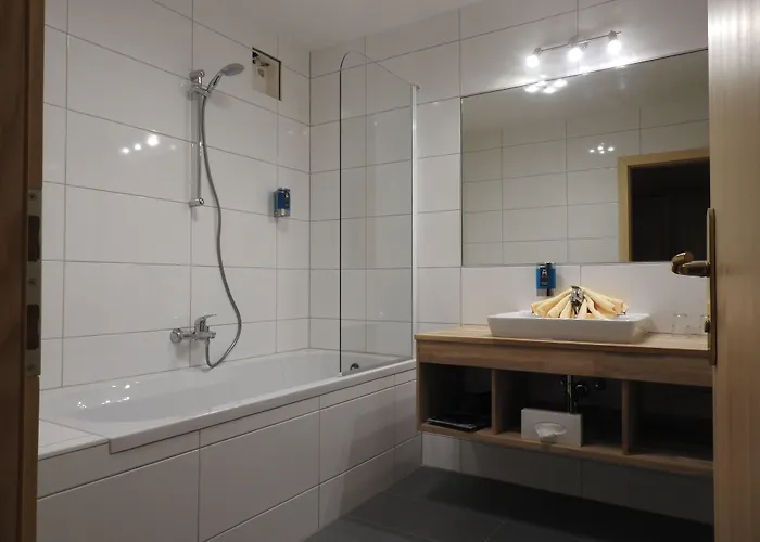 Отель Tauerngloeckl 3*