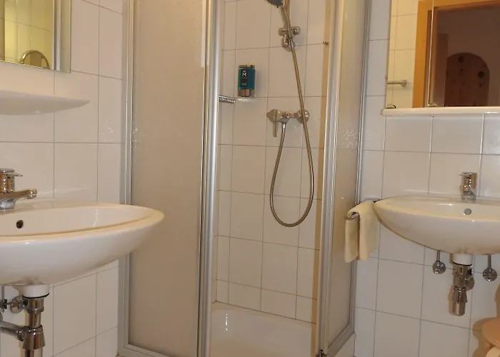 Tauerngloeckl 3* Обертауэрн