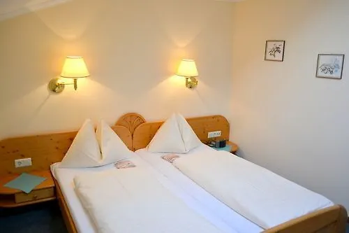 Tauerngloeckl 3* Обертауэрн