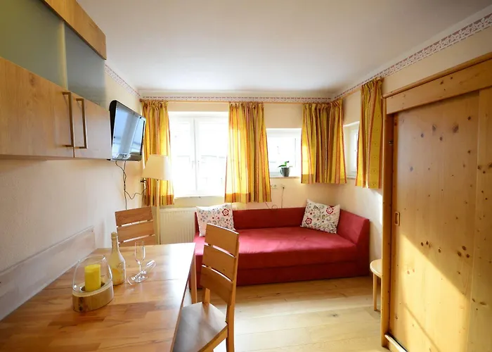 Отель Tauerngloeckl Обертауэрн